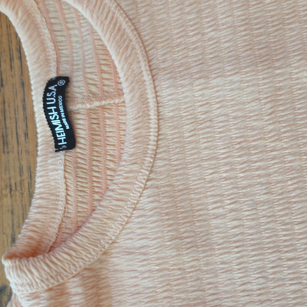 HEIMISH USA Blush Pink Textured Short Sleeve Blouse - Picture 4 of 4